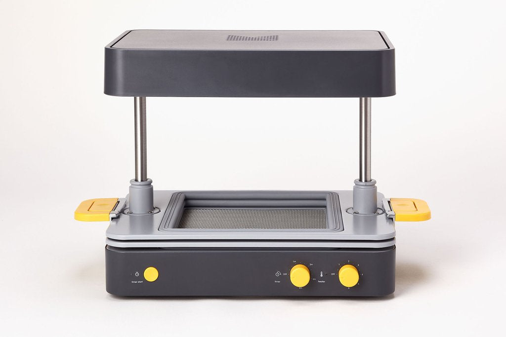 Mayku FormBox Desktop Vacuum Former - Digitmakers.ca